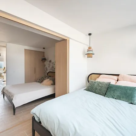Apartment Beautiful Flat With Terrace - Carre D'or